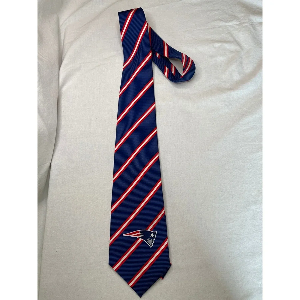 NFL New England Patriots Necktie Striped Logo Business Career Tie